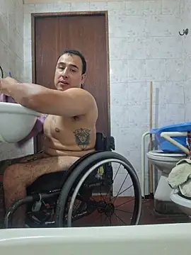 Snapshot of Rueditasss chatting on February 23, 2026, 1:52 pm Rueditasss online show from February 23, 2026, 1:52 pm