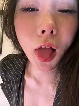 Snapshot of anqi6376 chatting on June 1, 2026, 3:25 pm anqi6376 online show from June 1, 2026, 3:25 pm