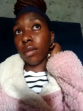 sexysmalldaily04 online show from November 4, 2025, 8:02 am