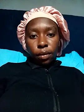 sexysmalldaily04 online show from November 28, 2025, 3:14 pm