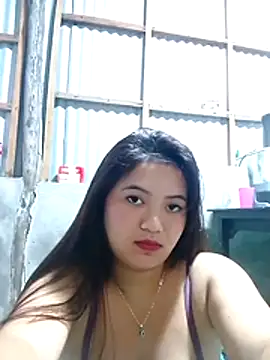 XxxHotCouples4u online show from November 4, 2025, 3:16 am