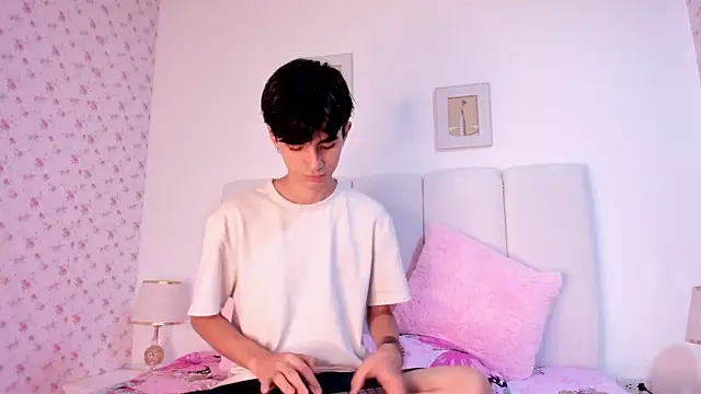 lukas boylatin online show from October 22, 2025, 11:32 am