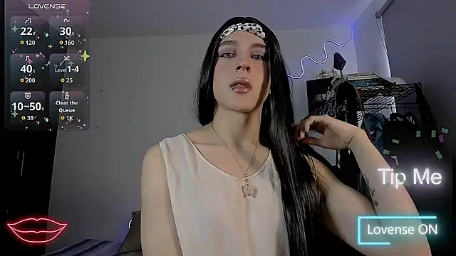 Lyric Mirage online show from October 30, 2025, 2:29 pm