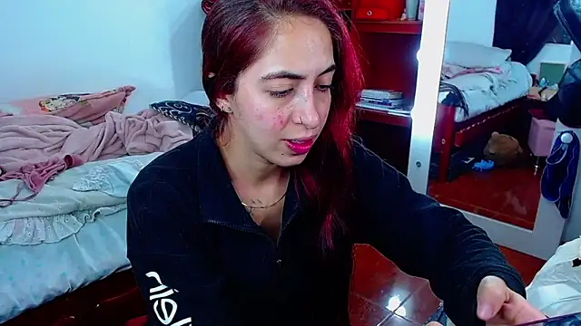 MariamGray1 online show from March 1, 2026, 2:13 am