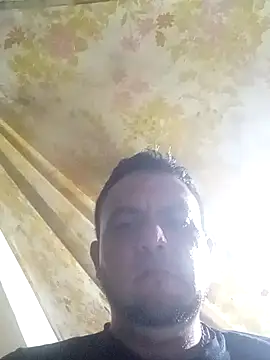 Snapshot of Cogelonregio chatting on May 12, 2026, 3:14 am Cogelonregio online show from May 12, 2026, 3:14 am