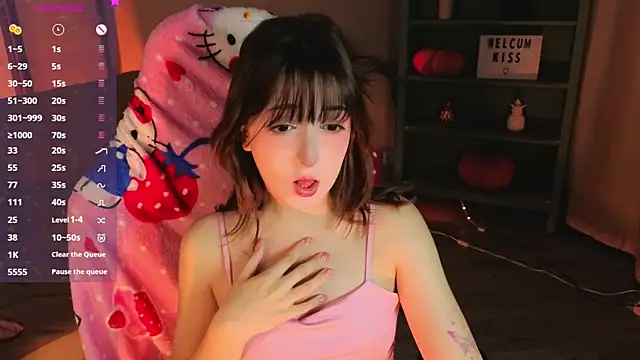 Soffi Toffi online show from December 3, 2025, 10:24 am