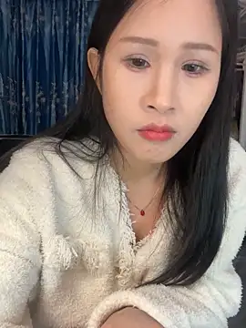 Snapshot of littlesluttycat chatting on November 20, 2025, 4:40 pm littlesluttycat online show from November 20, 2025, 4:40 pm