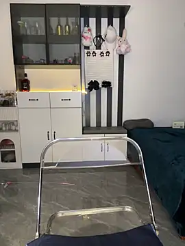 Snapshot of littlesluttycat chatting on December 22, 2025, 6:05 pm littlesluttycat online show from December 22, 2025, 6:05 pm