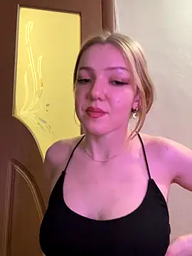 Snapshot of AlexandraXKitty chatting on November 17, 2025, 12:38 am AlexandraXKitty online show from November 17, 2025, 12:38 am