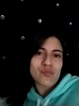 Snapshot of chloe_bunny chatting on October 29, 2025, 5:58 pm chloe bunny online show from October 29, 2025, 5:58 pm