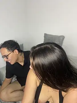 violetjack online show from April 4, 2026, 7:50 am