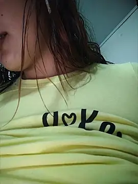 Snapshot of _Sofii_01 chatting on May 11, 2026, 2:28 am Sofii 01 online show from May 11, 2026, 2:28 am