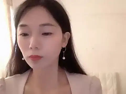 Keke-Baby170 online show from October 24, 2025, 6:43 am