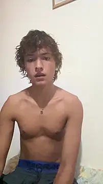 Snapshot of JoelnClouds chatting on February 6, 2026, 10:57 pm JoelnClouds online show from February 6, 2026, 10:57 pm