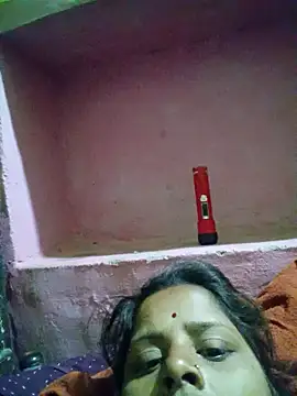 Snapshot of Kareena_rani chatting on November 17, 2025, 10:48 pm Kareena rani online show from November 17, 2025, 10:48 pm