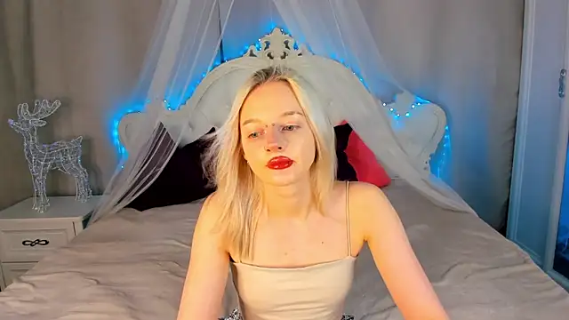 AlessaKiss online show from March 14, 2026, 2:17 am