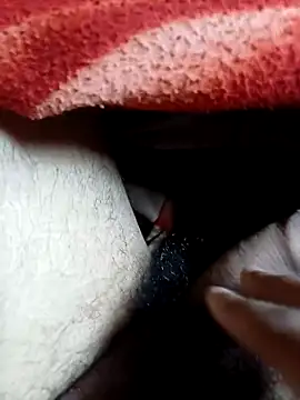 Soumyajit129ommk online show from November 10, 2025, 8:57 am