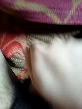 Soumyajit129ommk online show from November 16, 2025, 9:37 am