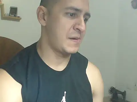 DarkTheKing online show from November 11, 2025, 5:29 am