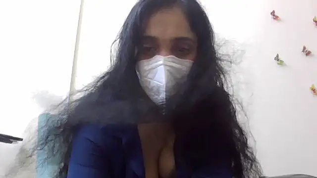 Snapshot of shainiasha1 chatting on July 14, 2026, 5:51 pm shainiasha1 online show from July 14, 2026, 5:51 pm