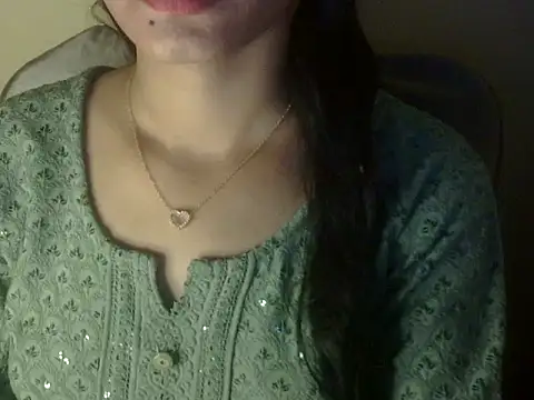 Snapshot of Shezi_N chatting on April 21, 2026, 11:49 am Shezi N online show from April 21, 2026, 11:49 am