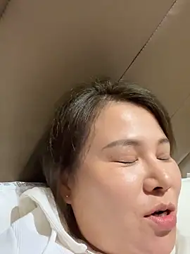 Alice9988 online show from November 7, 2025, 2:17 pm