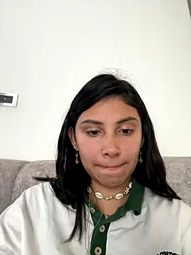 Snapshot of RollinGirl_ chatting on October 23, 2025, 6:17 pm RollinGirl  online show from October 23, 2025, 6:17 pm