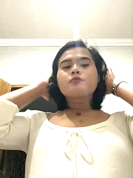 Zoe fenlon online show from January 5, 2026, 5:49 pm