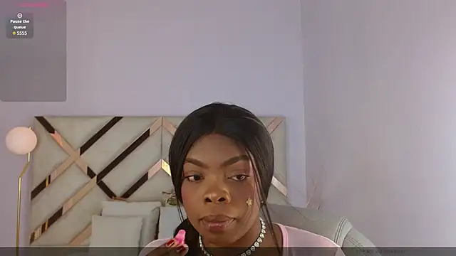 Snapshot of Maiacharris_ chatting on June 26, 2026, 12:20 pm Maiacharris online show from June 26, 2026, 12:20 pm