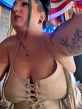 ImKatMeow online show from May 13, 2026, 10:17 pm