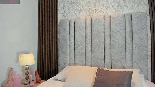 goddessfeetxx online show from November 10, 2025, 8:19 pm