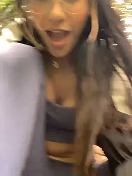 elegant  rouse online show from April 11, 2026, 9:52 pm