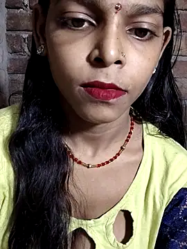 Snapshot of Itz_Aisha__ chatting on October 19, 2025, 11:44 am Itz Aisha   online show from October 19, 2025, 11:44 am