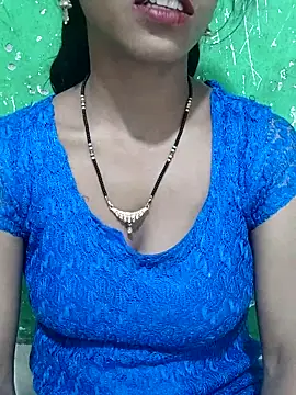 Snapshot of Itz_Aisha__ chatting on March 2, 2026, 8:43 am Itz Aisha online show from March 2, 2026, 8:43 am