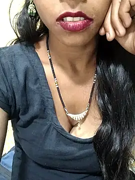 Snapshot of Itz_Aisha__ chatting on April 11, 2026, 10:08 am Itz Aisha online show from April 11, 2026, 10:08 am