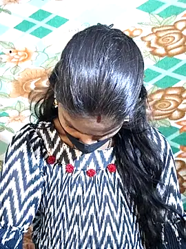 Itz Aisha   online show from June 29, 2026, 5:35 am