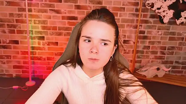 May Bloom online show from March 20, 2026, 12:32 pm