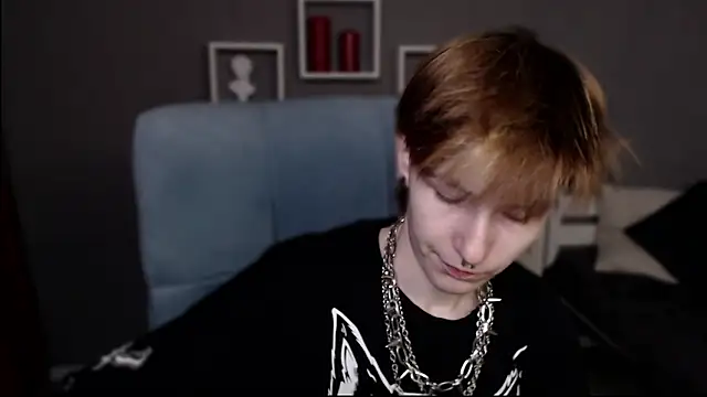 guitarandangell online show from March 3, 2026, 4:40 am