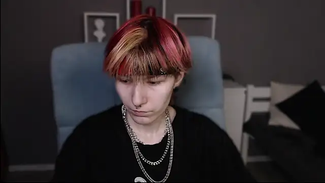 guitarandangell online show from March 27, 2026, 1:00 pm