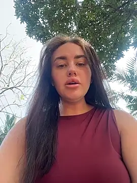 KiraSunshine online show from February 27, 2026, 4:12 am