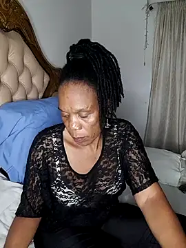 Hotcougar online show from December 1, 2025, 10:15 pm