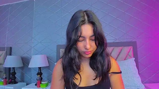 ViolettRouse online show from February 3, 2026, 5:29 pm