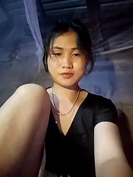 huhu-lele online show from October 24, 2025, 12:12 pm