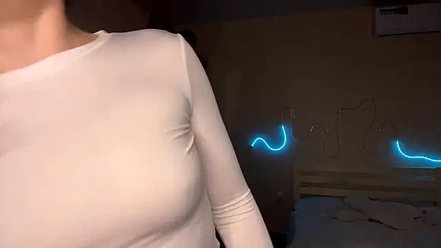 MyraLitterers online show from April 8, 2026, 4:18 pm