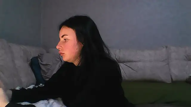 Kirunya online show from November 5, 2025, 5:13 pm