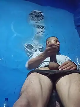 vergueo3 online show from December 18, 2025, 11:44 pm