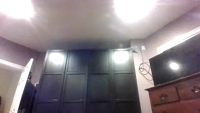 Snapshot of burby79 chatting on July 5, 2026, 3:13 am burby79 online show from July 5, 2026, 3:13 am
