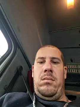 Snapshot of Szeximado31 chatting on November 12, 2025, 6:58 am Szeximado31 online show from November 12, 2025, 6:58 am