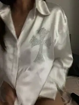 Kylie beem online show from June 30, 2026, 6:58 am