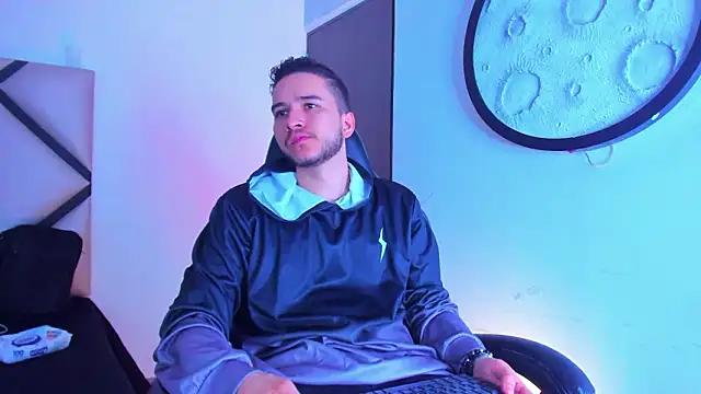 mike 257 online show from February 2, 2026, 11:42 am